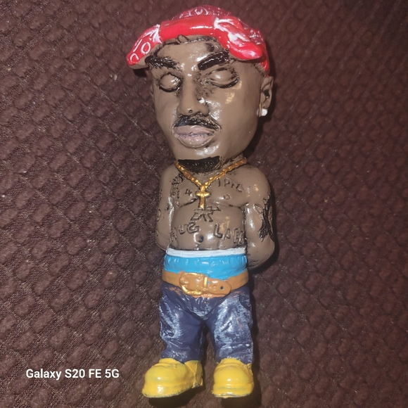 New Ceramic Hip Hop Legend Replica's...Luda...Snoop...Pac...BIG. - Picture 6 of 9